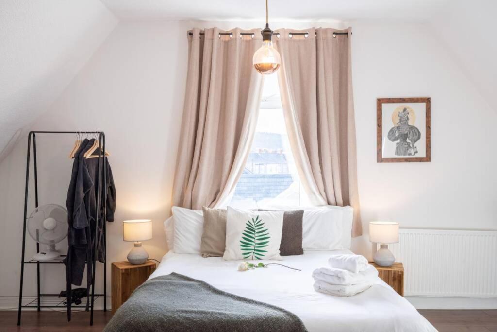 Phenix Central - Huge 3 Bed, Super Equipped Apartment. Cardiff Bagian luar foto