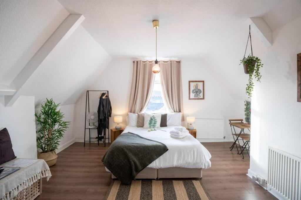 Phenix Central - Huge 3 Bed, Super Equipped Apartment. Cardiff Bagian luar foto